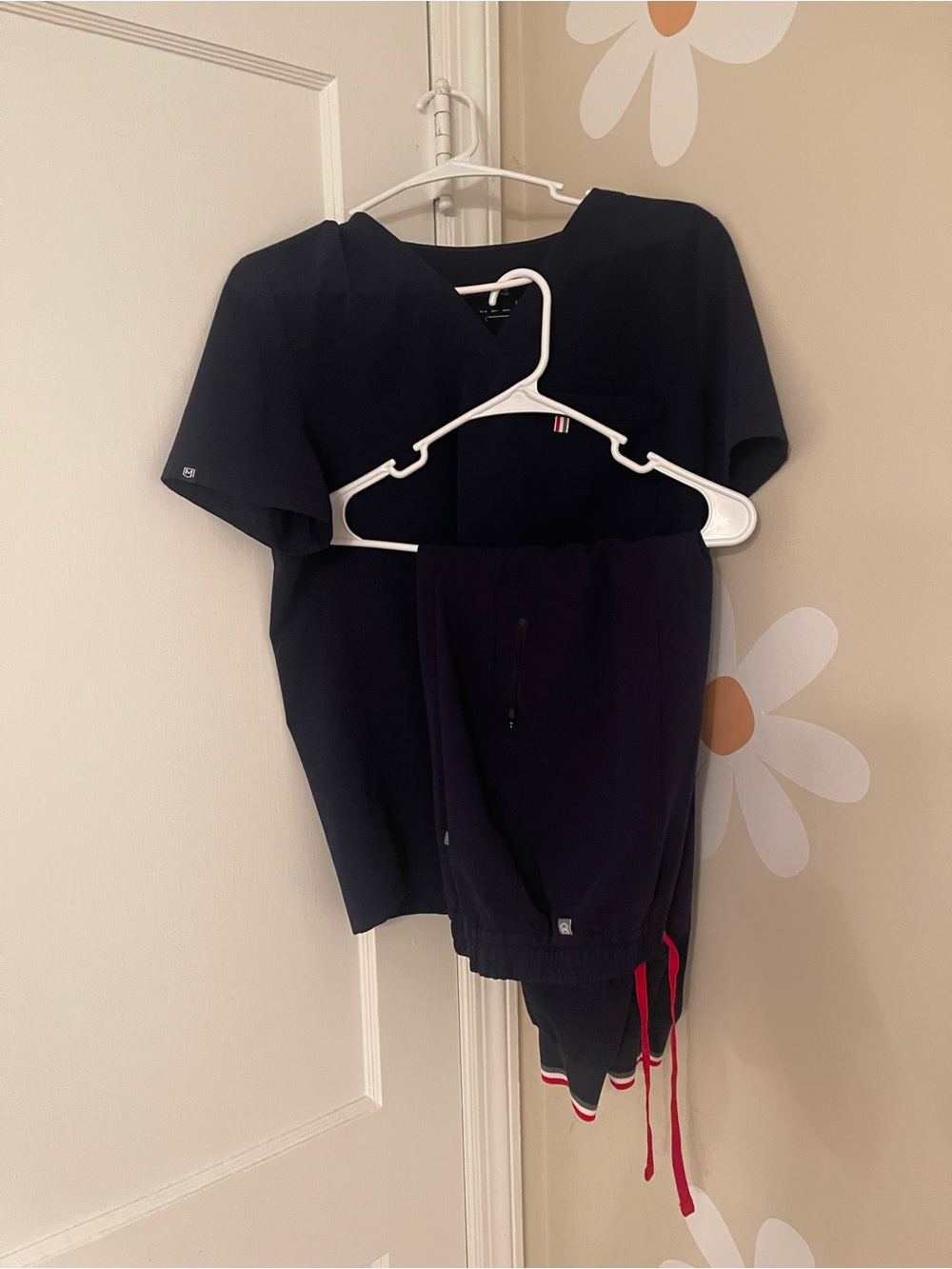 MEDICLO M/PM Navy Scrub Set FYSEL recycled bottle soft material